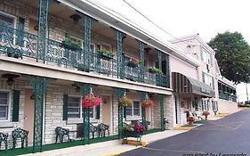 Simmons Hotel